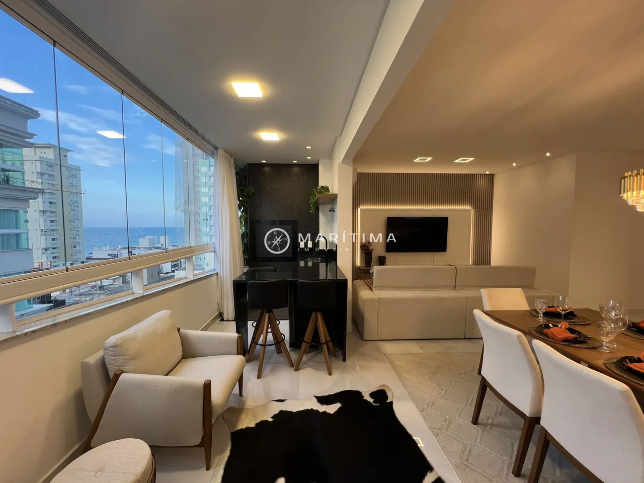 ITAPEMA-SC APARTAMENTO QUADRA MAR MOBILIADO - MEIA PRAIA — Meia Praia · Itapema