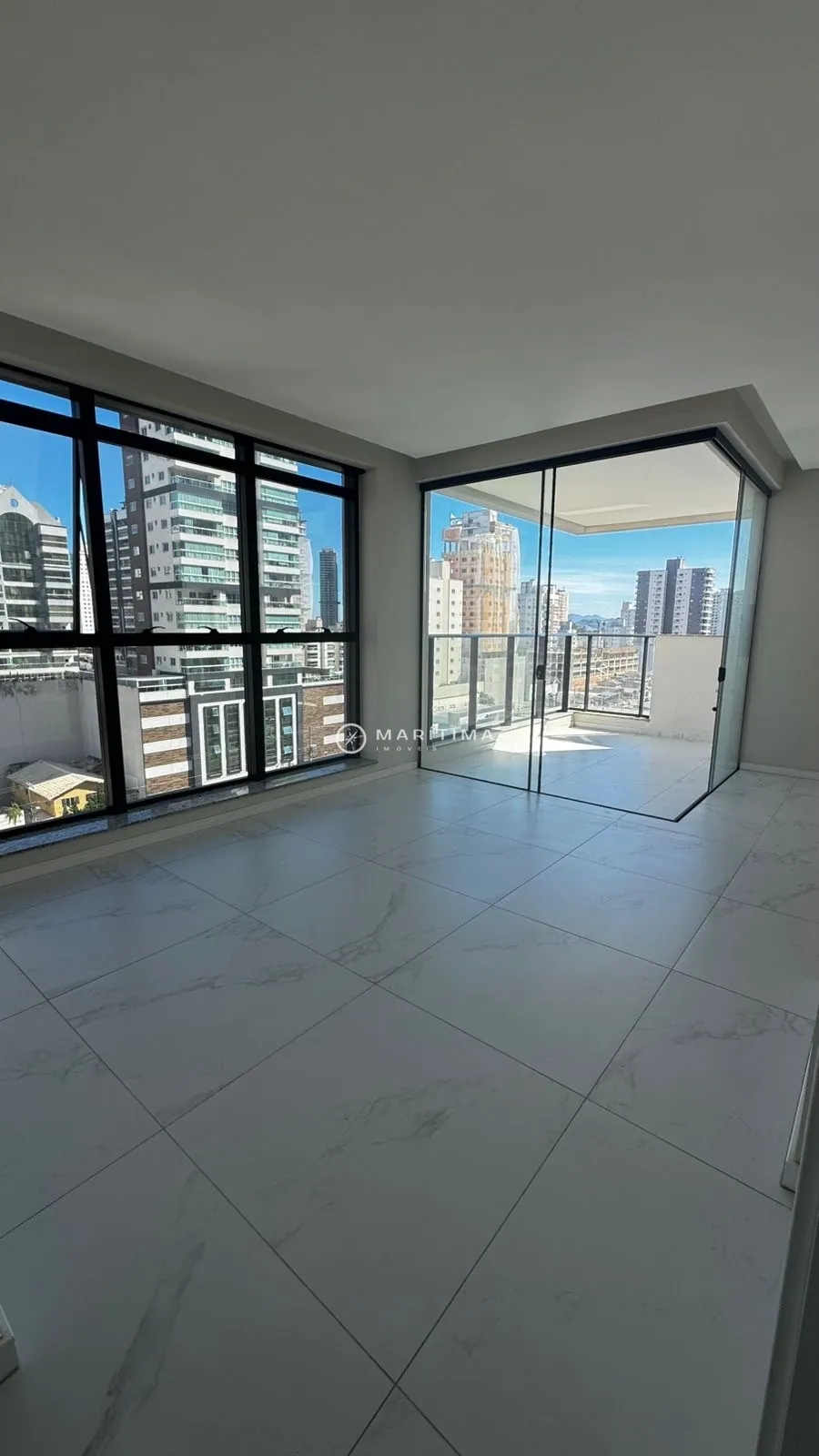 Itapema-SC 3 SUITES PRONTO PRA MORAR NA MEIA PRAIA