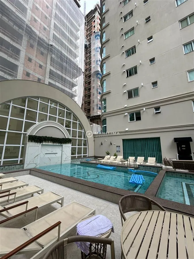 Itapema-SC Apartamento à Venda em Meia Praia – Itapema | 3 Suítes | 2 Vagas | Alto Padrão — Meia Praia · Itapema