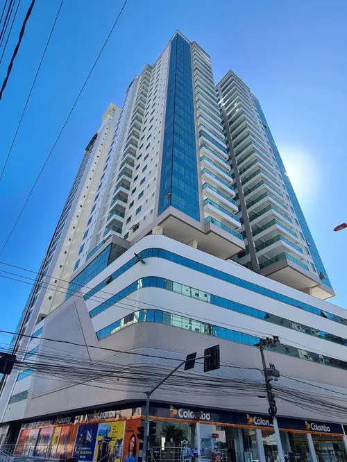 Itapema-SC Edificio Garden Square — Meia Praia · Itapema